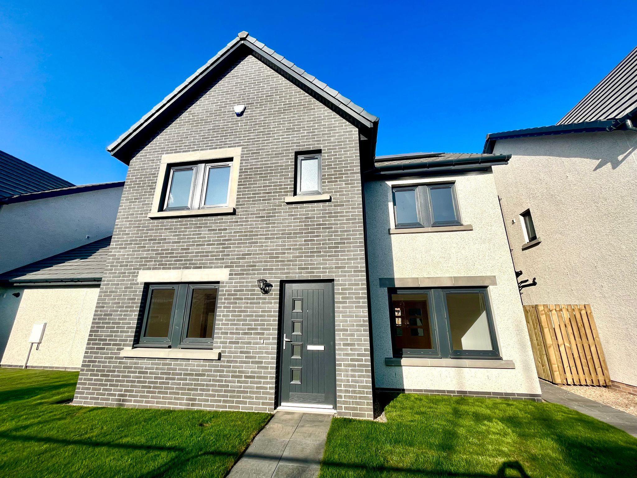 New 80home estate in Fife village by Easy Living Homes Net Zero Club